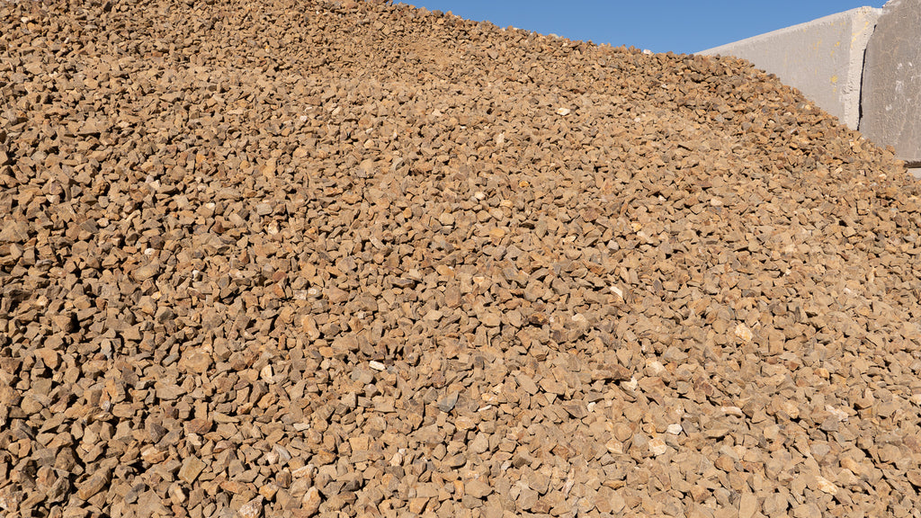 Mocha 3/4 inch decorative rock, pile at the Rock-It yard