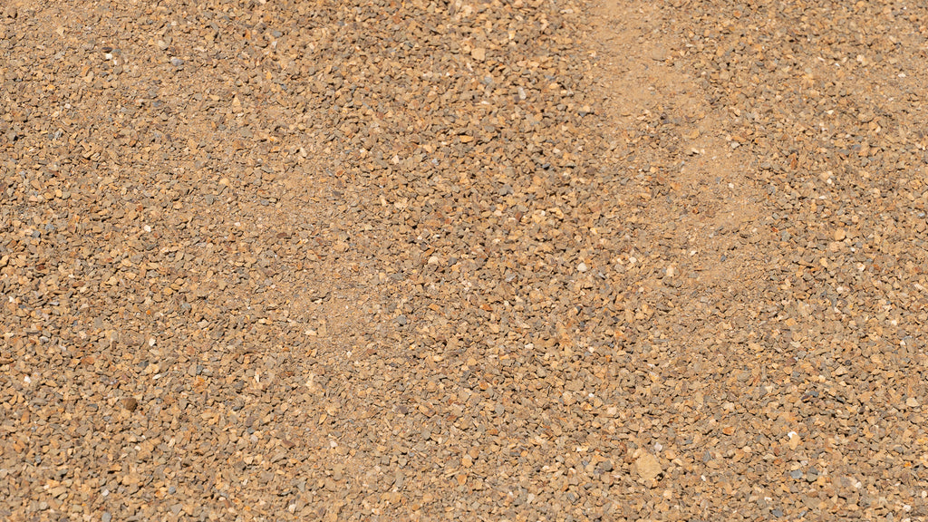 Mocha Chat decorative rock, close-up