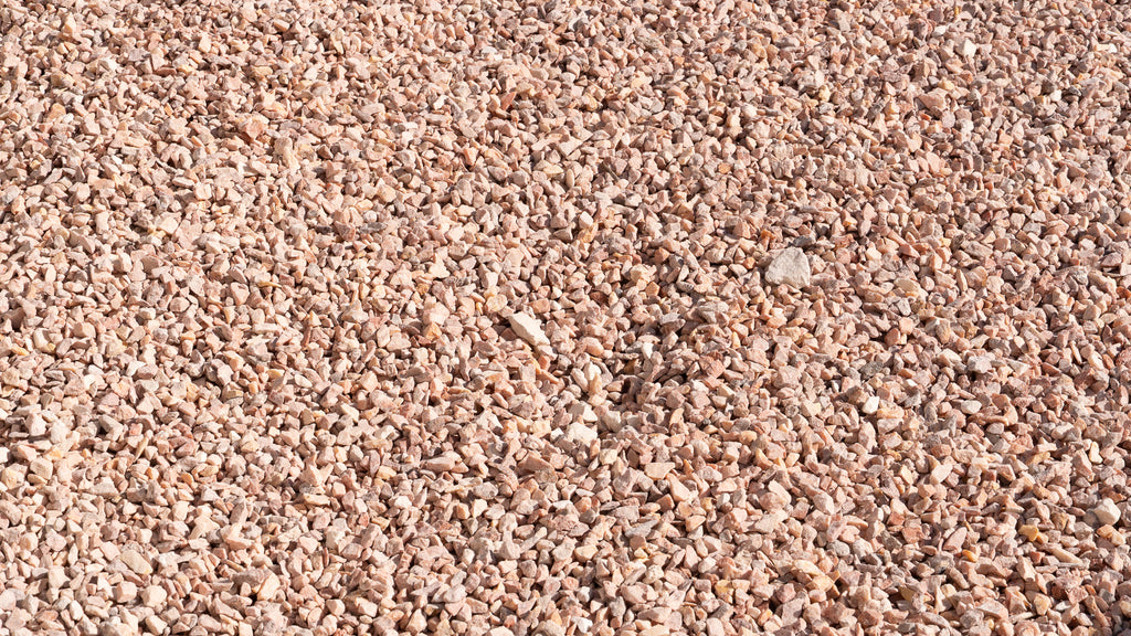 Mountain Rose 3/4 inch decorative rock, pile at the Rock-It yard