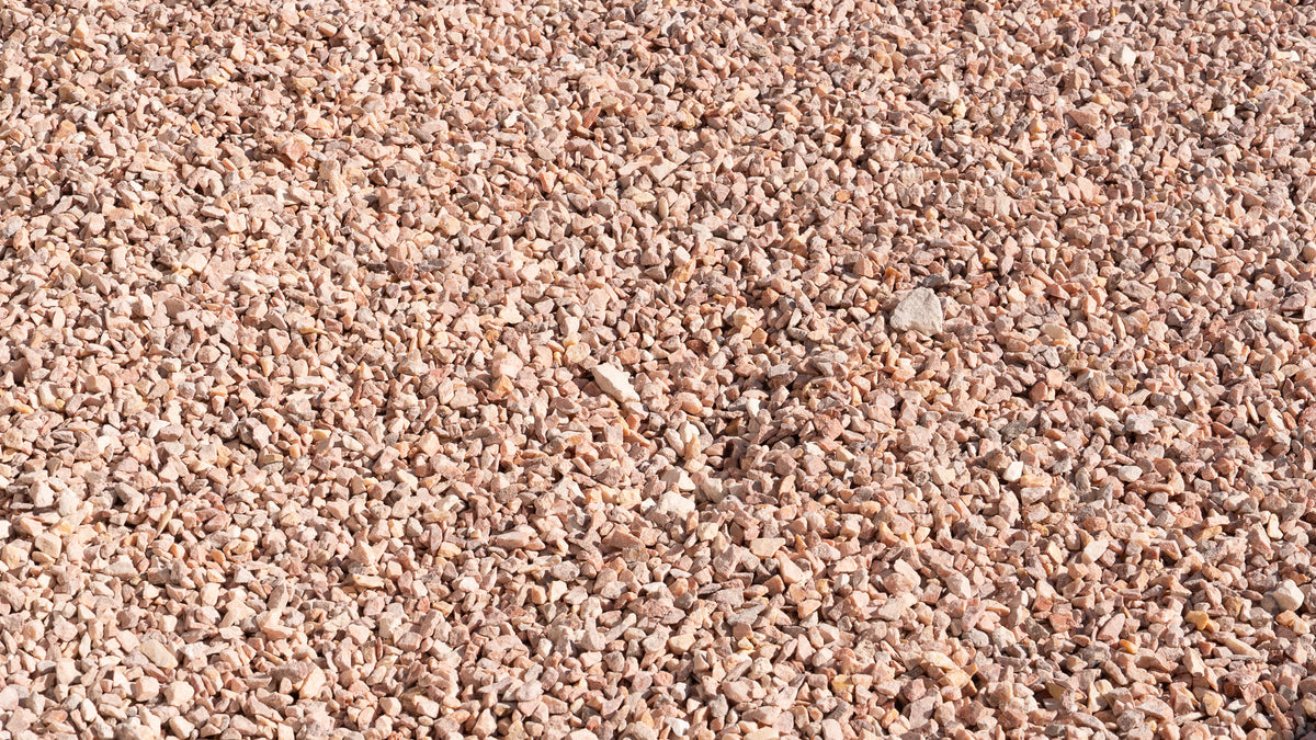Mountain Rose 3/4 inch decorative rock, pile at the Rock-It yard