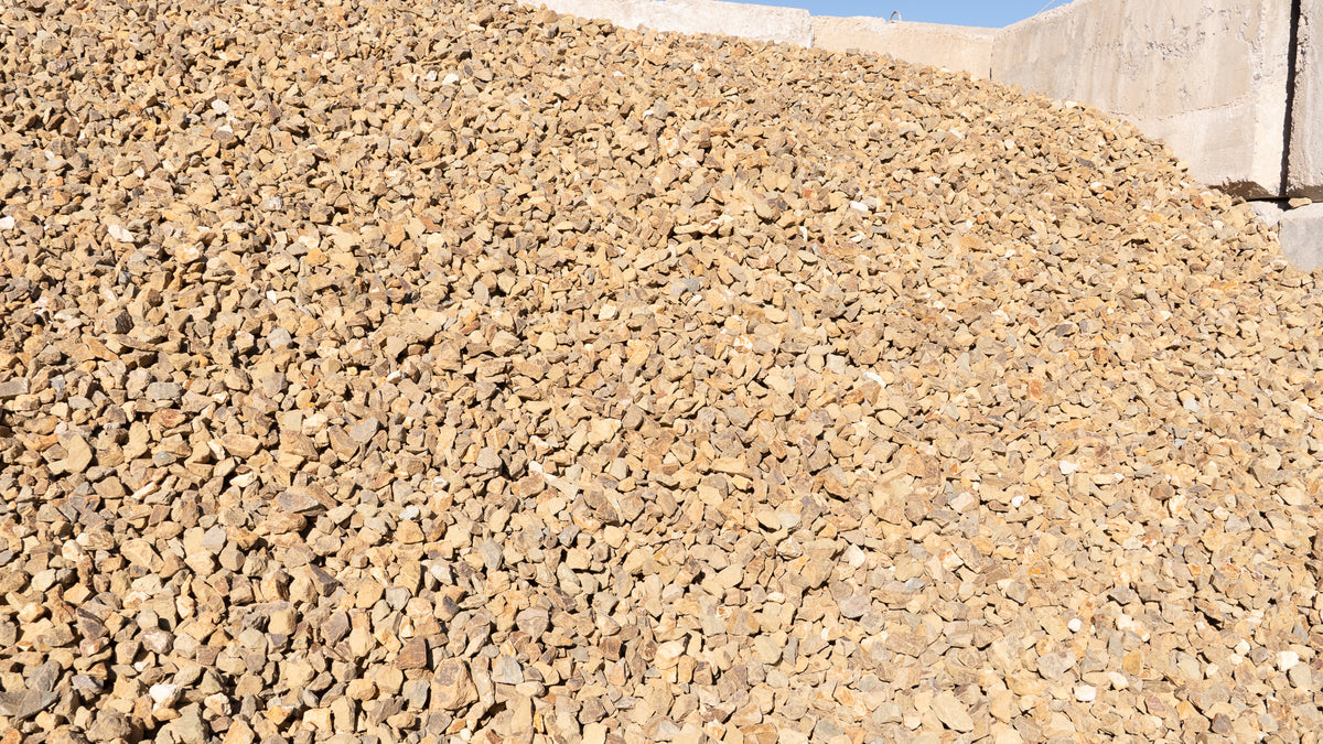Oak 3/4 inch decorative rock, pile at the Rock-It yard