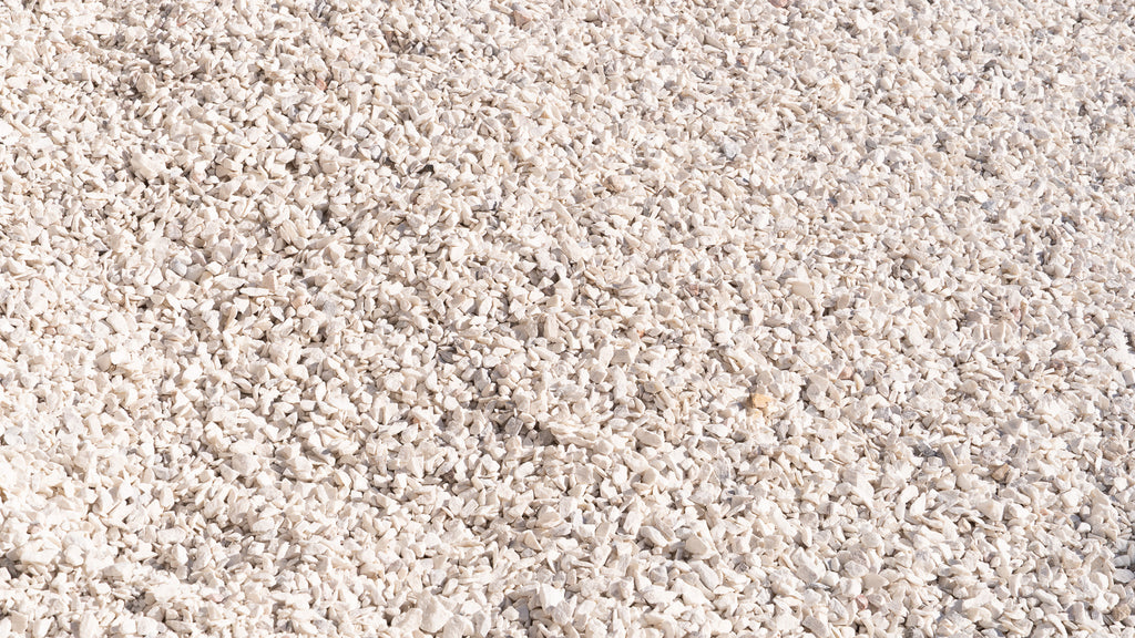 Utah White 3/4 inch decorative rock, pile at the Rock-It yard